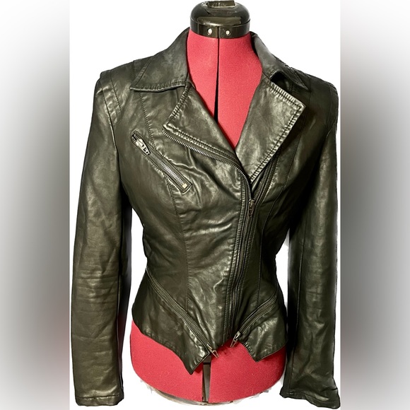 Blank NYC faux Leather Jacket - Picture 4 of 11